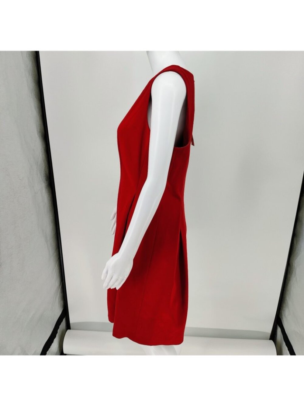 NWT Ann Taylor LOFT Red Pleated Sleeveless Cocktail Party Dress (Size 10) - Picture 2 of 13